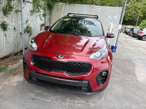 Used 2017 Kia Sportage EX w/ EX Premium Package FWD image 3