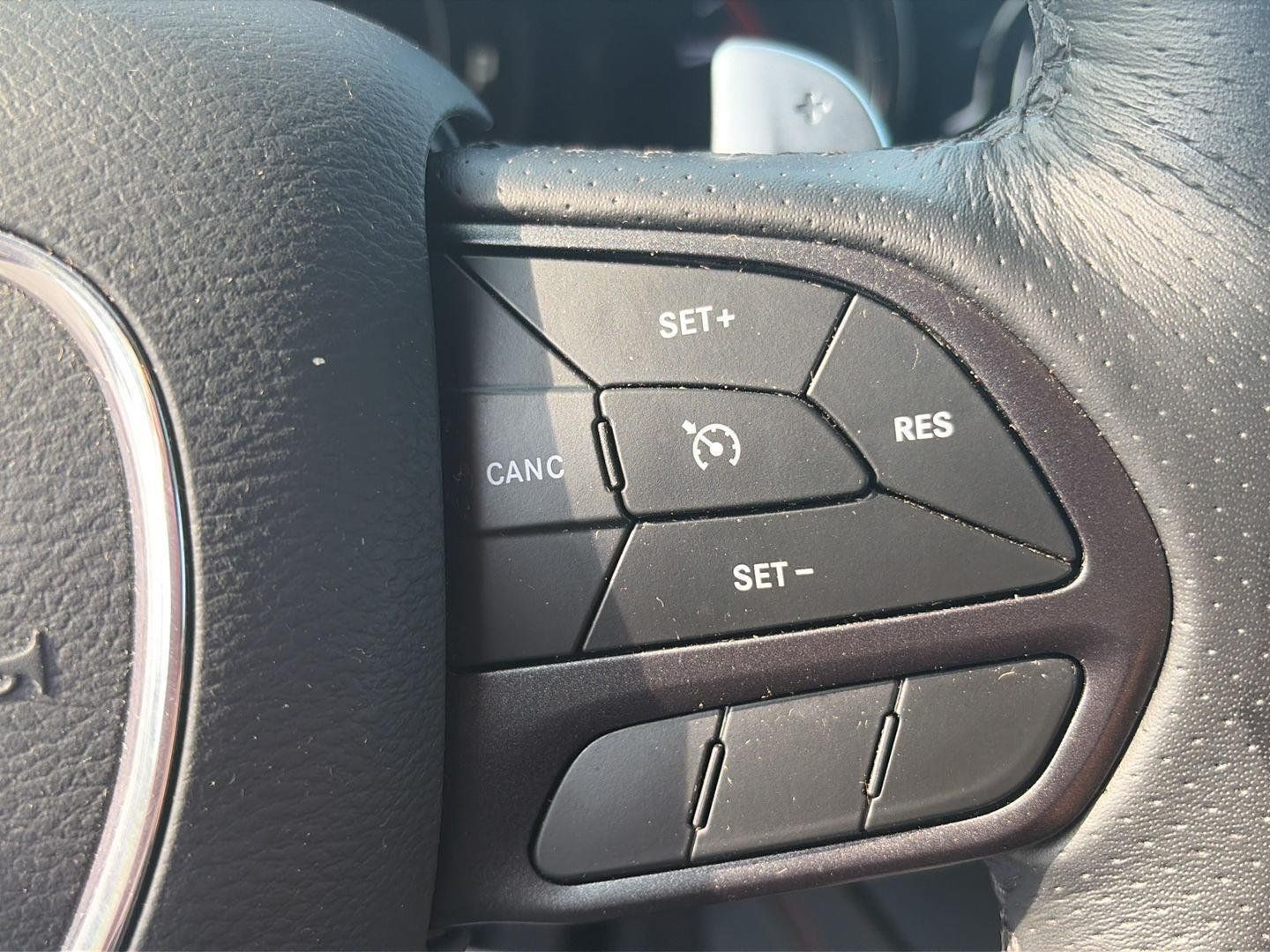 Used 2025 Dodge Durango GT AWD/4WD image 18