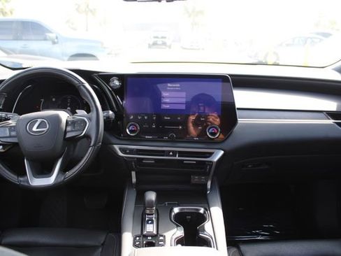 Certified 2024 Lexus RX 450h AWD w/ Convenience Package image 10