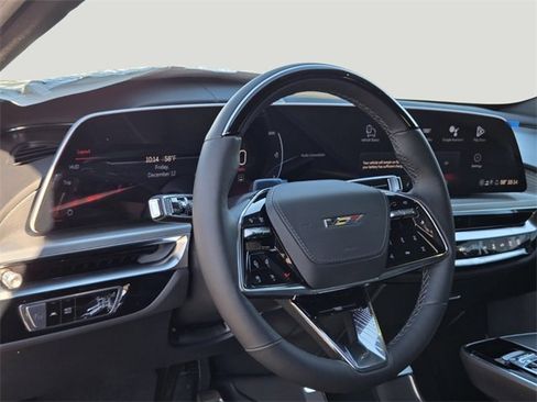 New 2026 Cadillac Lyriq V image 11