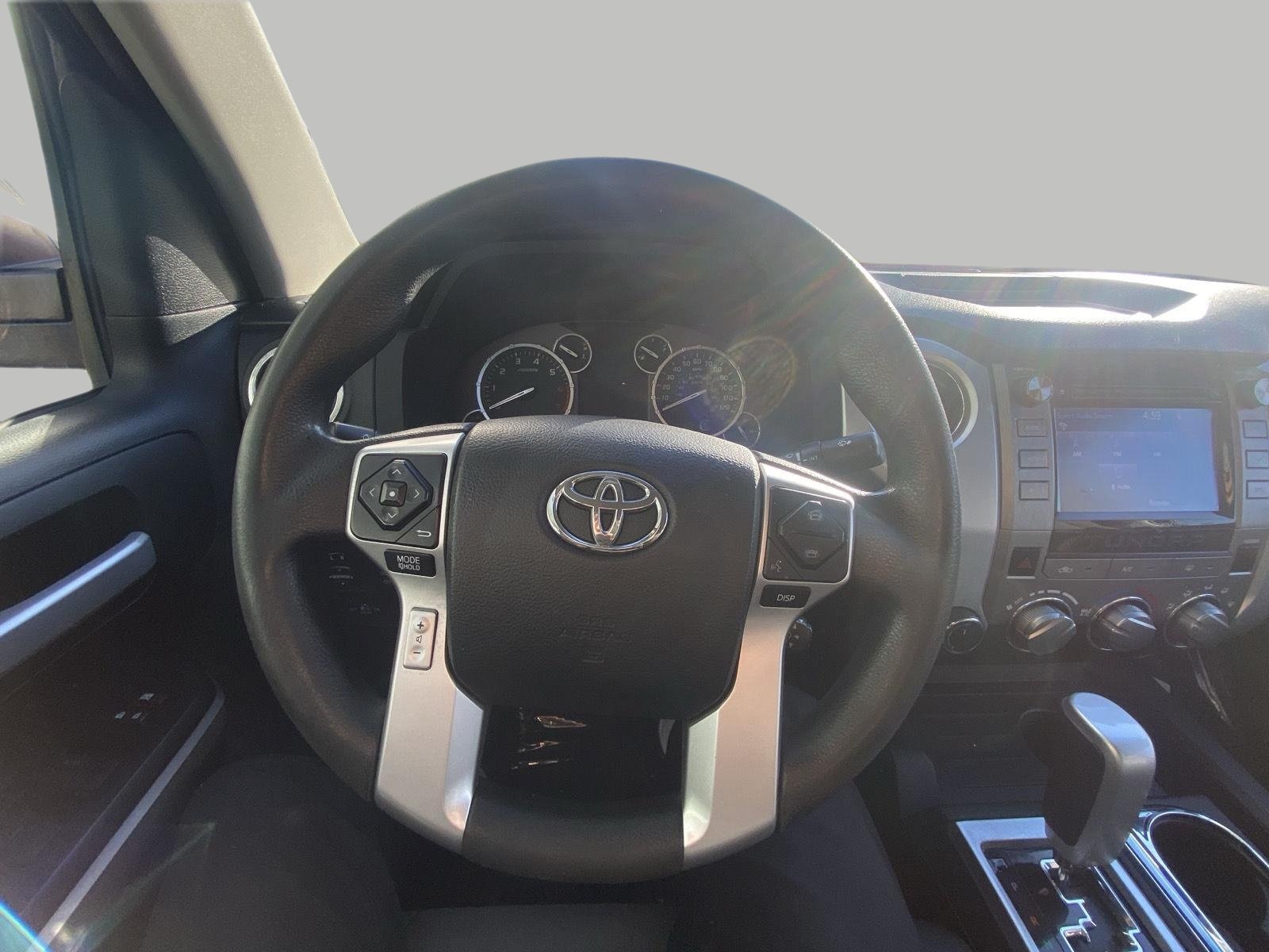 Used 2015 Toyota Tundra SR5 w/ SR5 Upgrade Package AWD/4WD image 14