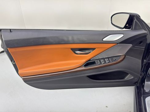 Used 2017 BMW M6 Convertible image 43