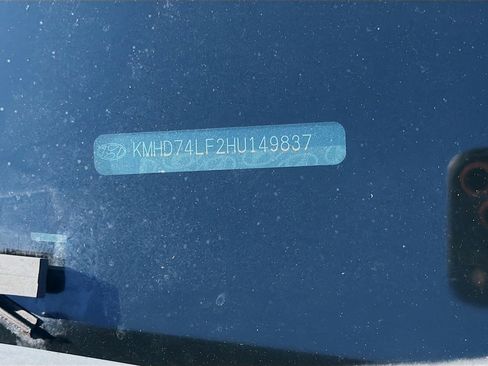 Used 2017 Hyundai Elantra SE image 33