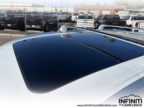 New 2026 INFINITI QX60 Luxe image 10