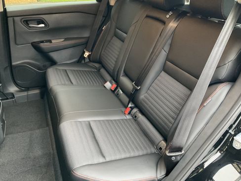 Used 2026 Nissan Rogue Rock Creek image 37