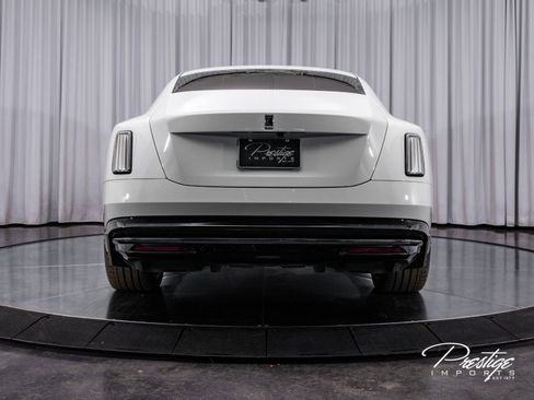 Used 2024 Rolls-Royce Spectre w/ Spectre Launch Package image 13