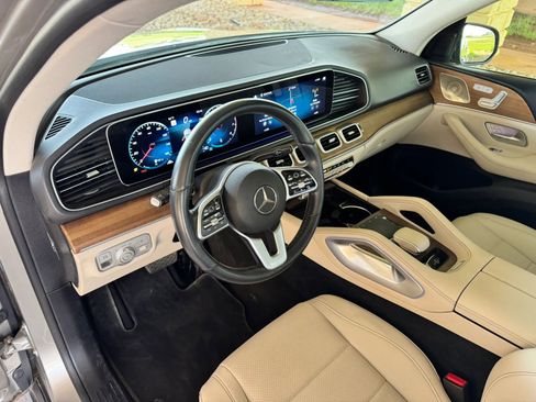 Used 2022 Mercedes-Benz GLE 350 4MATIC image 10