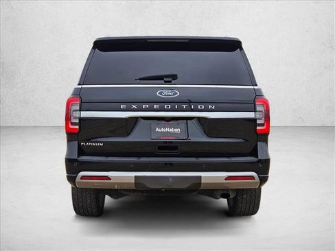 Used 2022 Ford Expedition Platinum image 6