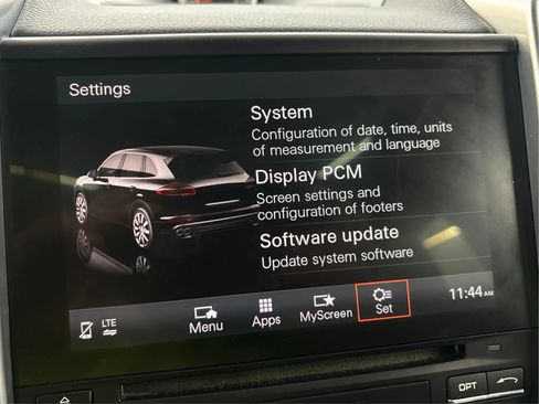 Used 2018 Porsche Cayenne image 43