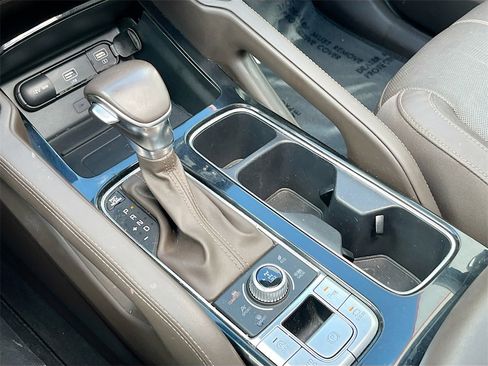 Used 2021 Kia Telluride SX w/ Nightfall Edition Package image 17