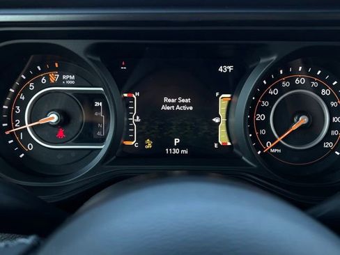 New 2026 Jeep Gladiator Rubicon w/ Safety Group image 31