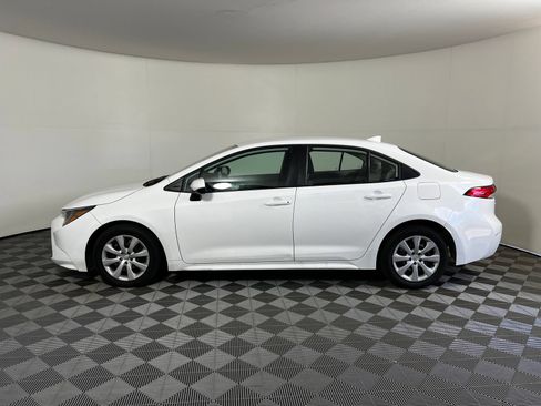 Certified 2026 Toyota Corolla LE FWD image 8