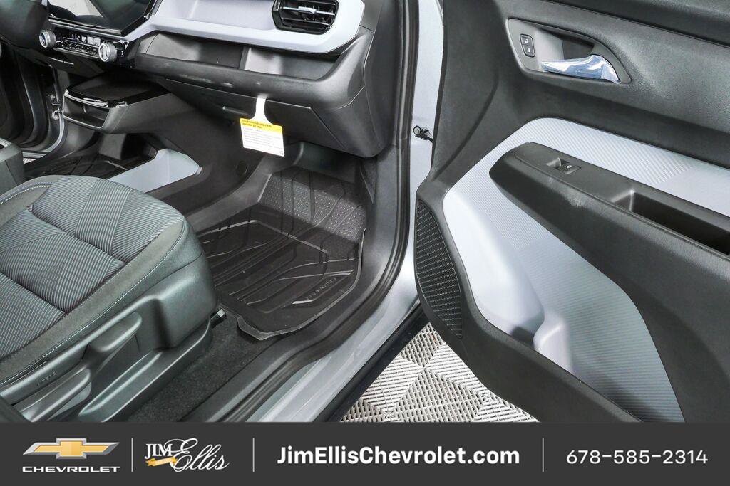 New 2027 Chevrolet Bolt LT w/ Comfort Package FWD image 21
