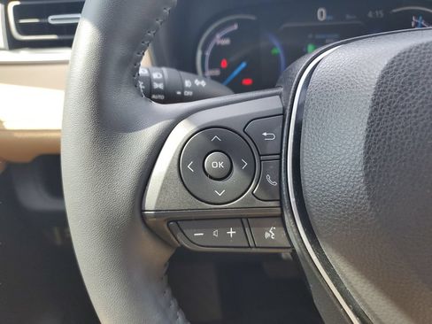 Certified 2023 Toyota RAV4 XLE Premium AWD/4WD image 18