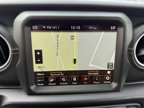 Used 2022 Jeep Wrangler Unlimited Sahara w/ Cold Weather Group image 21