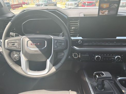 New 2026 GMC Sierra 1500 SLT w/ SLT Premium Package AWD/4WD image 13