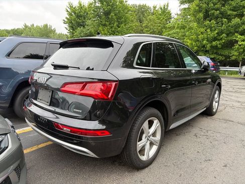Used 2020 Audi Q5 2.0T Premium Plus w/ Premium Plus Package AWD/4WD image 8