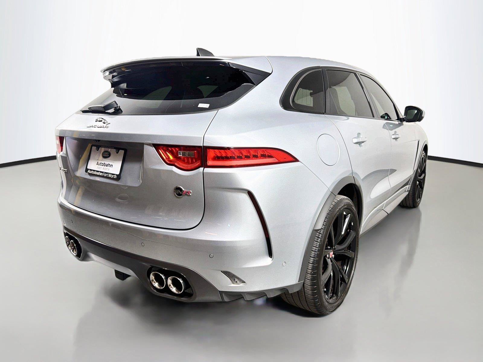 Used 2020 Jaguar F-PACE SVR AWD/4WD image 5