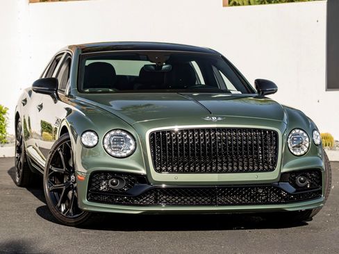 Certified 2023 Bentley Flying Spur S V8 AWD/4WD image 1
