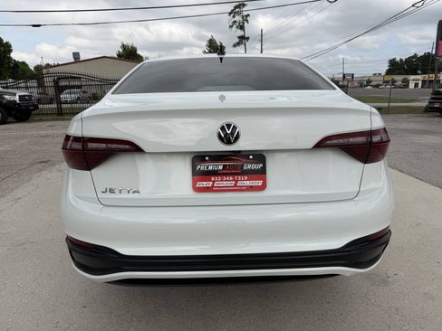 Used 2024 Volkswagen Jetta S FWD image 5
