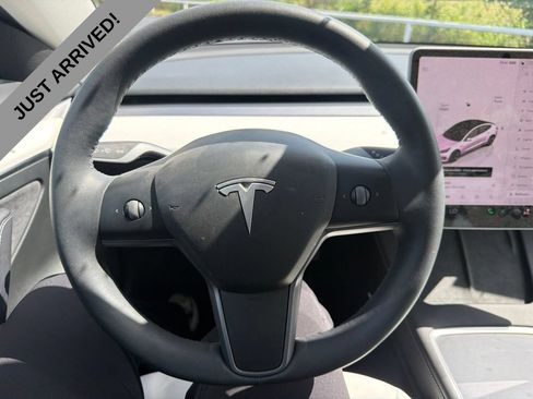 Used 2023 Tesla Model 3 Standard Range RWD image 9