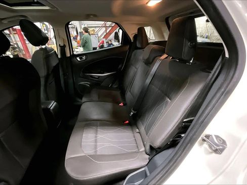 Used 2019 Ford EcoSport SE image 19