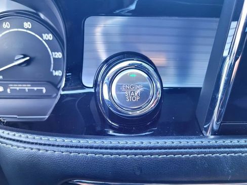 Used 2022 Lincoln Corsair FWD image 19