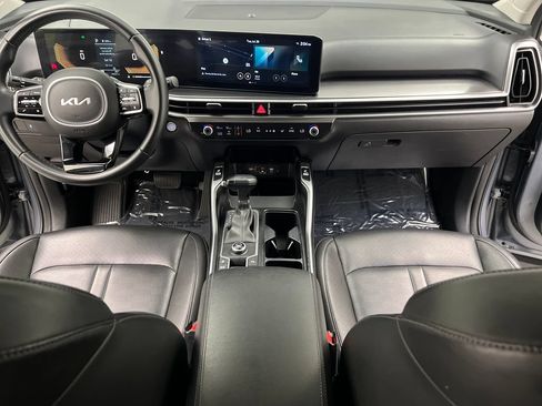Used 2024 Kia Sorento S FWD image 52