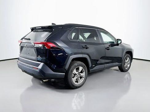 Used 2024 Toyota RAV4 LE AWD/4WD image 6