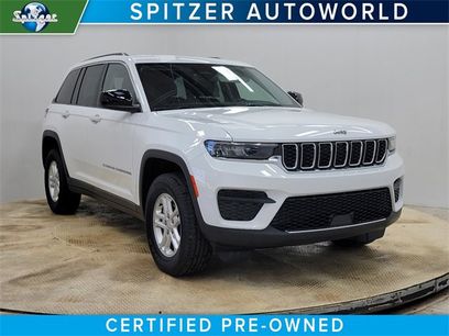 Certified 2023 Jeep Grand Cherokee Laredo w/ Luxury Tech Group I