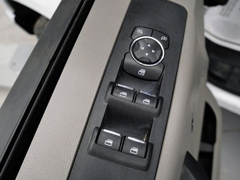 Used 2022 Ford F350 XL w/ Power Equipment Group AWD/4WD image 14