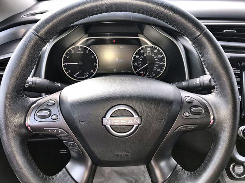 Used 2024 Nissan Murano SV w/ SV Midnight Edition Package image 14