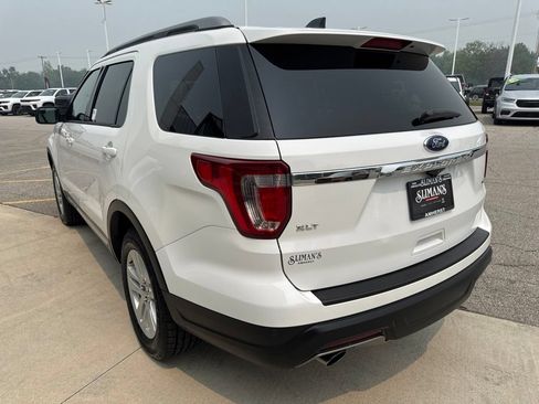 Used 2019 Ford Explorer XLT AWD/4WD image 7