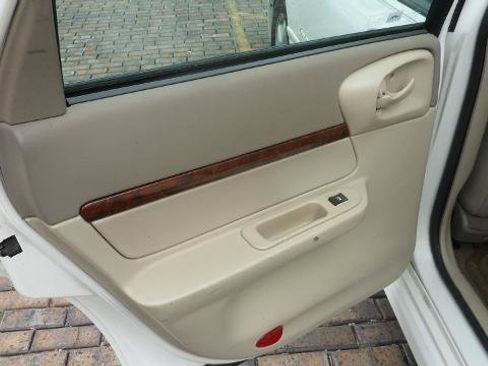 Used 2004 Chevrolet Impala LS w/ Preferred Equipment Group image 11