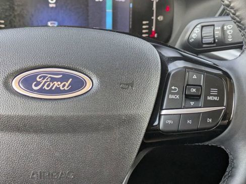 Used 2023 Ford Escape SE FWD image 27