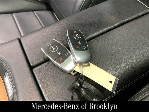 Used 2023 Mercedes-Benz GLE 350 4MATIC image 16