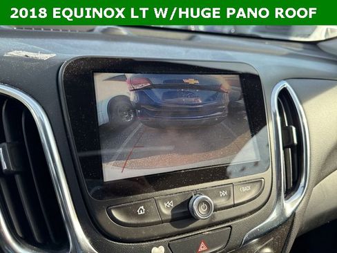 Used 2018 Chevrolet Equinox LT w/ Sun & Infotainment Package image 10