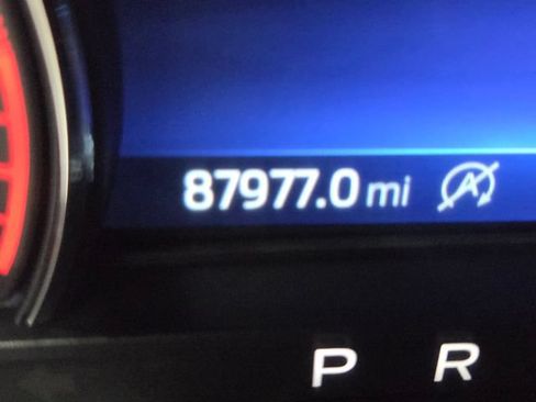 Used 2020 Ford Explorer XLT RWD image 29