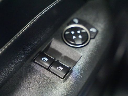 Used 2021 Ford Mustang Shelby GT500 w/ Technology Package image 26