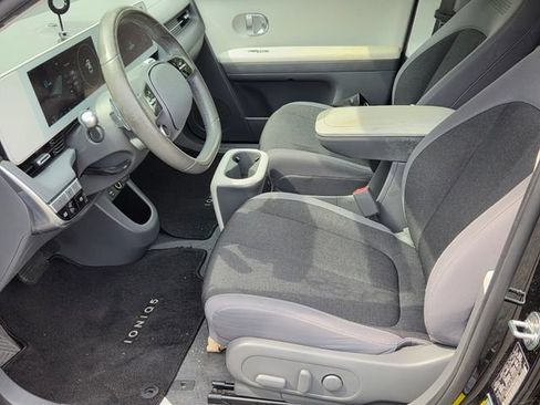 Used 2022 Hyundai Ioniq 5 SE w/ Cargo Package RWD image 10