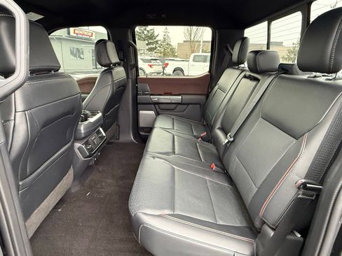 Used 2022 Ford F150 Lariat w/ Equipment Group 502A High image 13