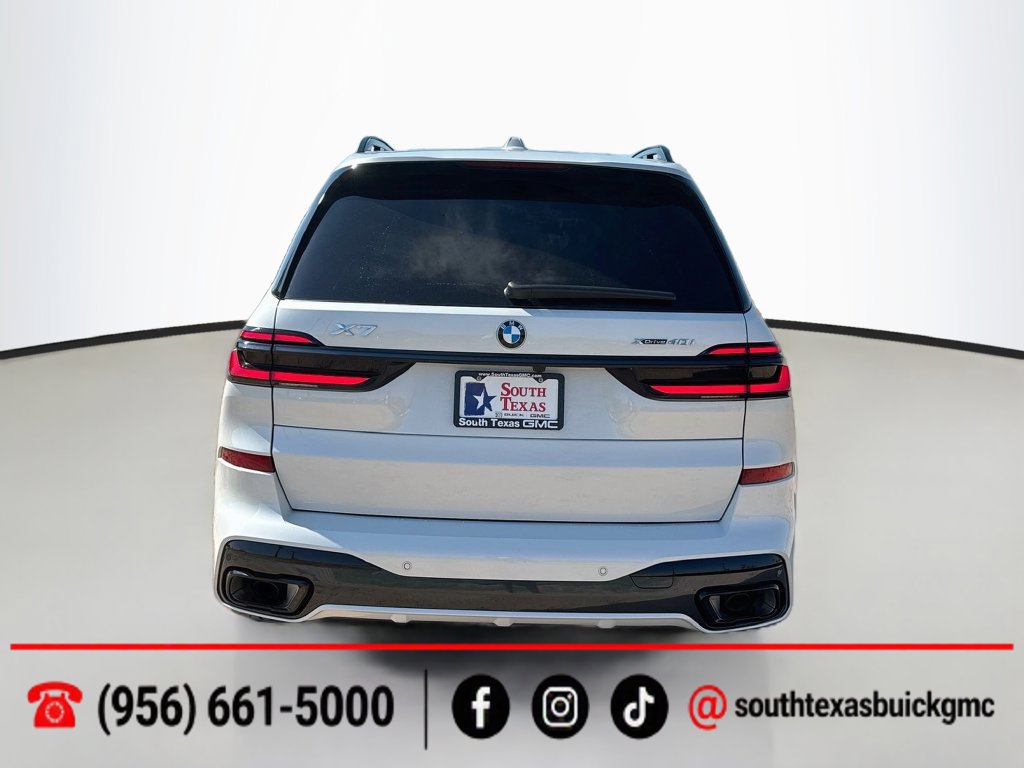 Used 2026 BMW X7 xDrive40i w/ M Sport Package AWD/4WD image 7