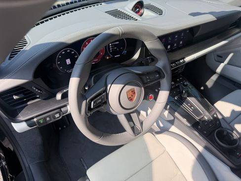Certified 2026 Porsche 911 Carrera GTS RWD image 4