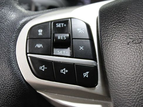 Used 2021 Ford Explorer Limited w/ Equipment Group 301A image 26