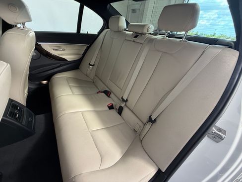 Used 2016 BMW 340i Sedan RWD image 24