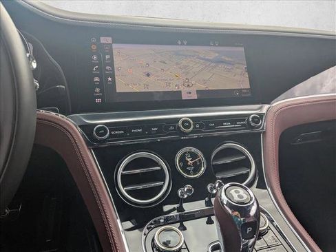 Used 2023 Bentley Continental GT Mulliner image 11