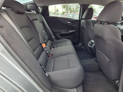 Used 2024 Chevrolet Malibu LT image 17