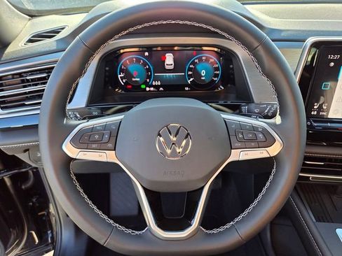New 2026 Volkswagen Atlas Cross Sport SE AWD/4WD image 10