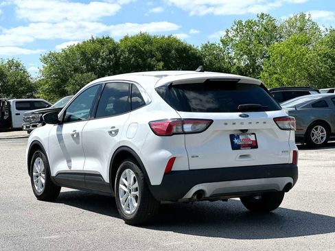 Used 2020 Ford Escape SE FWD image 13