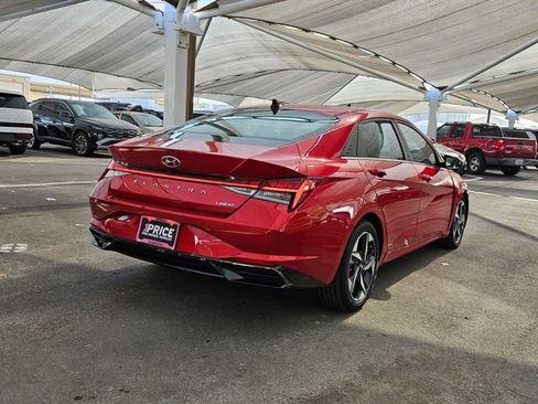 Used 2023 Hyundai Elantra Limited FWD image 5